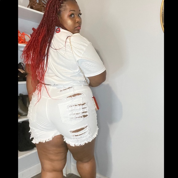 SZ: M-L It’s Thick Thirty T-shirts - Picture 6 of 6